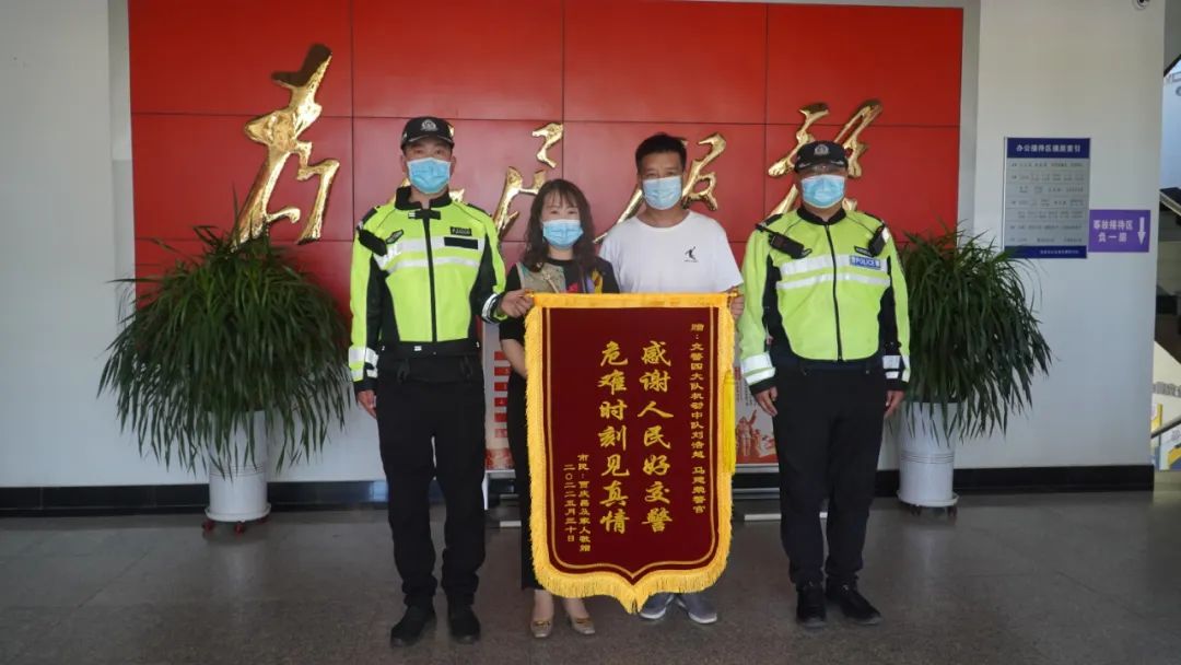 1653989520995090964.jpg 640 (3).jpg