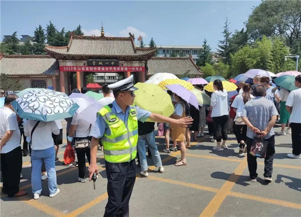 晋城交警10.jpg