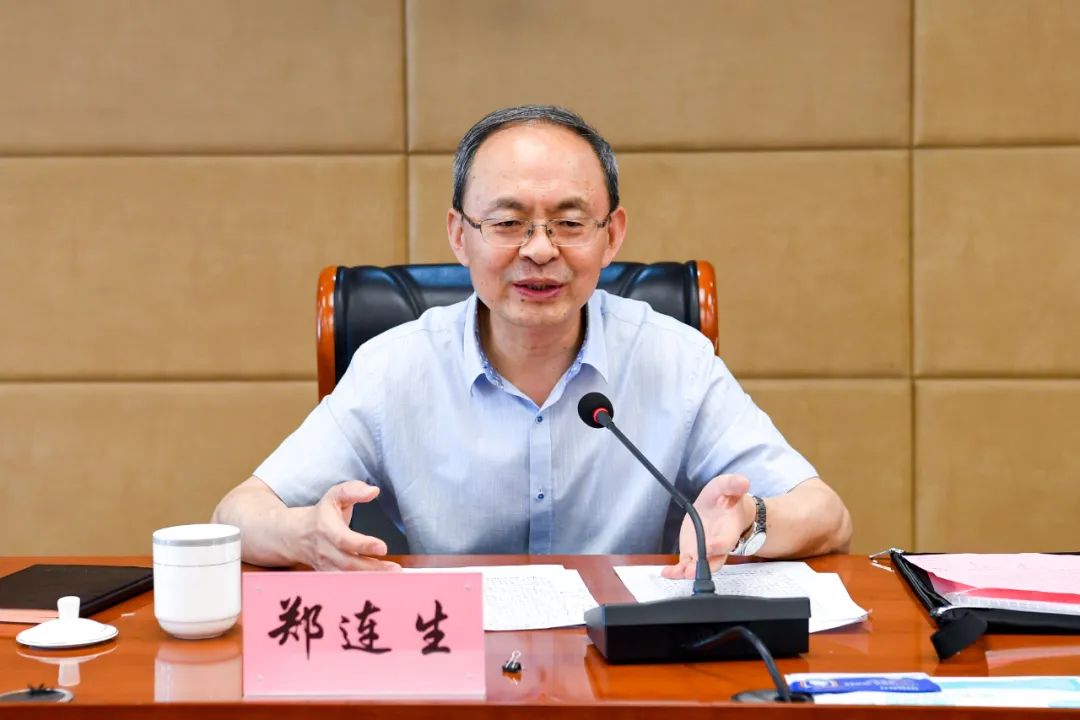 1656897318076043315.jpg 002.jpg