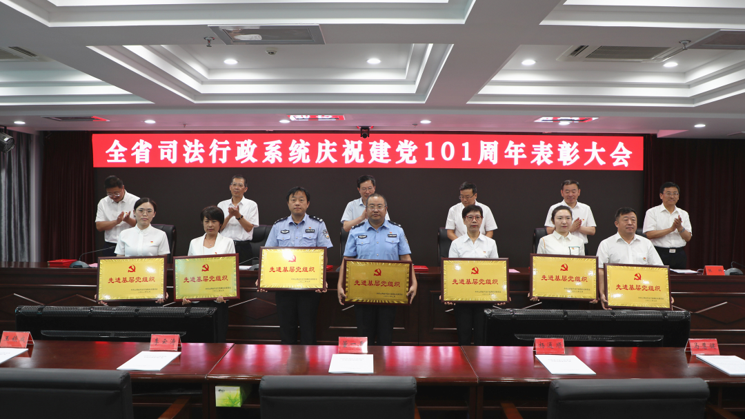 1656984995559023730.png 102.png