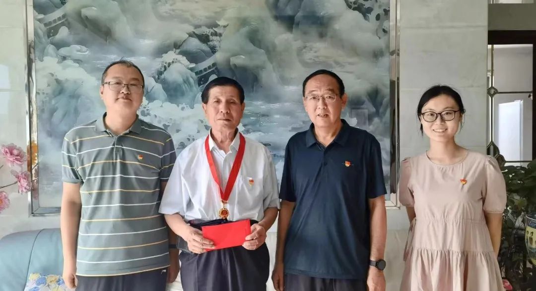 1657672929170013342.jpg 1657672929170013342.jpg