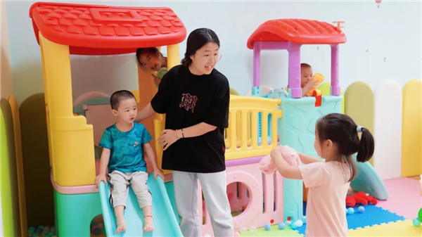 “警宝托管中心”.jpg