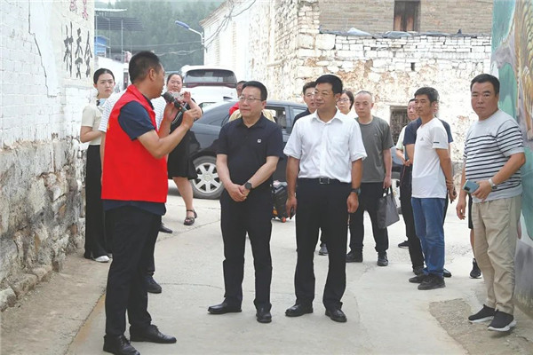法制报2.jpg