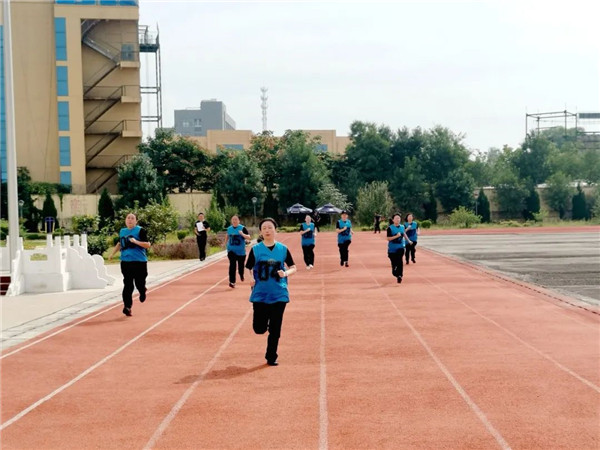 1663312771221095687.jpg 沙场秋点兵.jpg