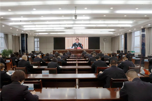 同上这堂政治大课.jpg