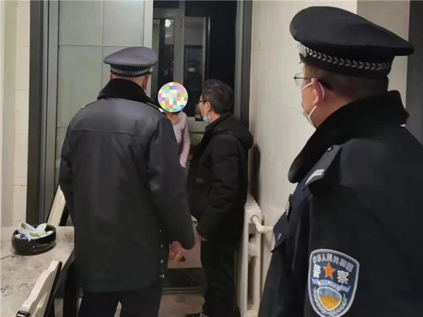 化解“小纠纷” 构建“大平安”.jpg