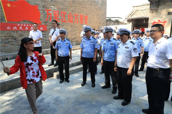 向人民报告20.jpg