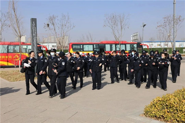 泽州公安1.jpg