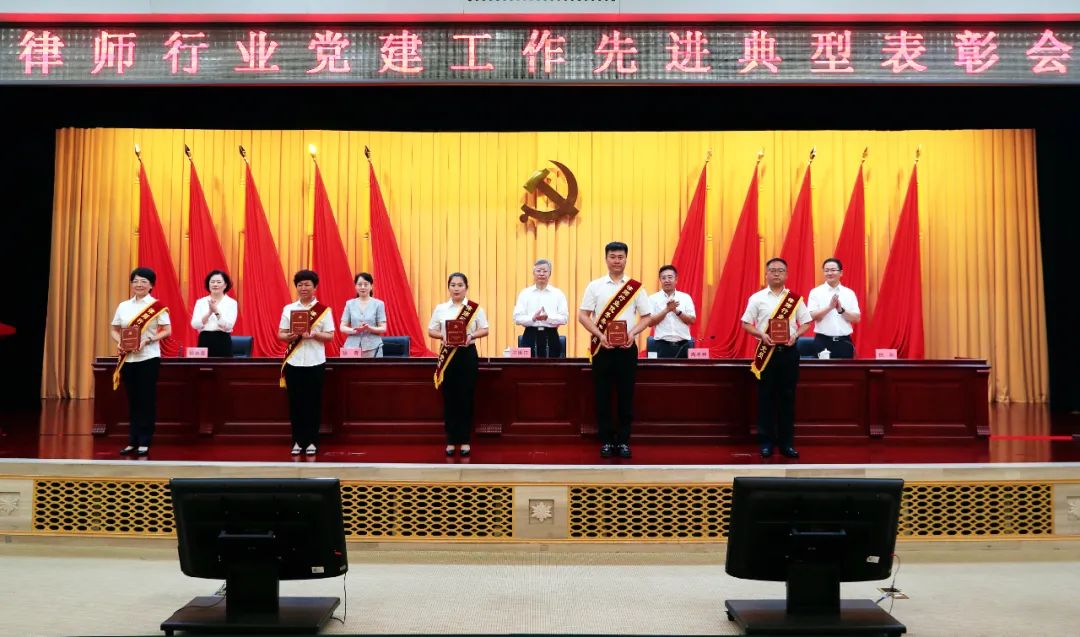 1691631194602048611.jpg 101.jpg