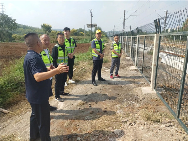 1693967212974030008.jpg 22.jpg