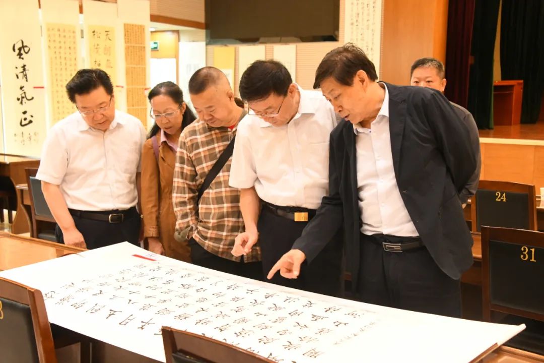 1696640565796088962.jpg 101.jpg