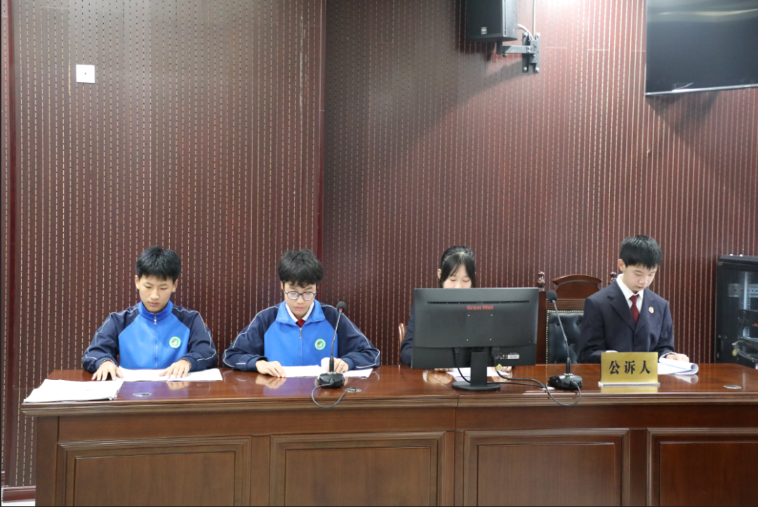 1697077485323086880.png 640 (6).png