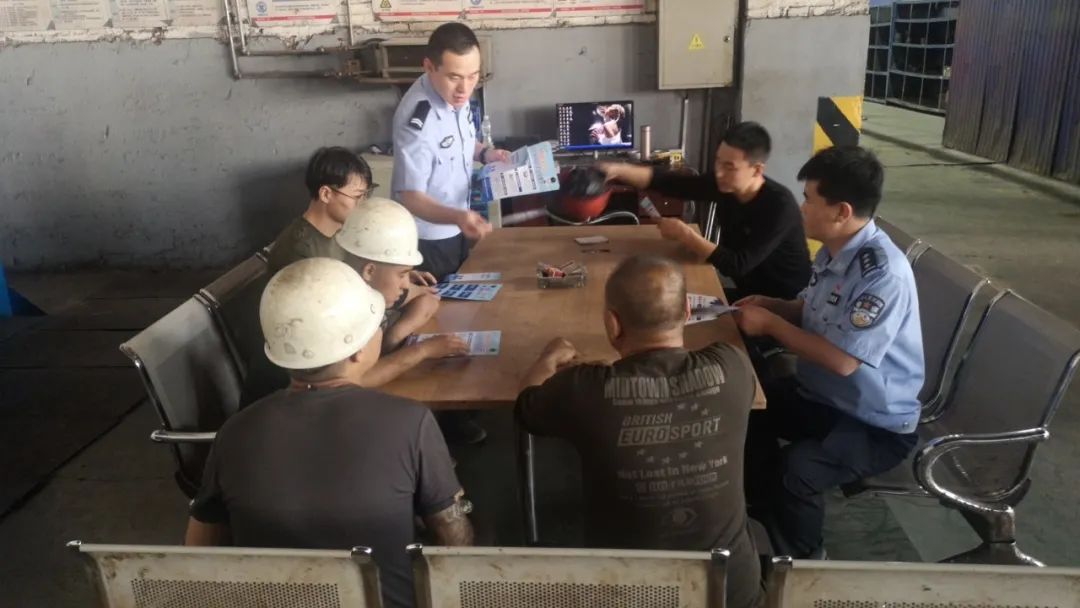 1697160967533082478.jpg 640 (22).jpg