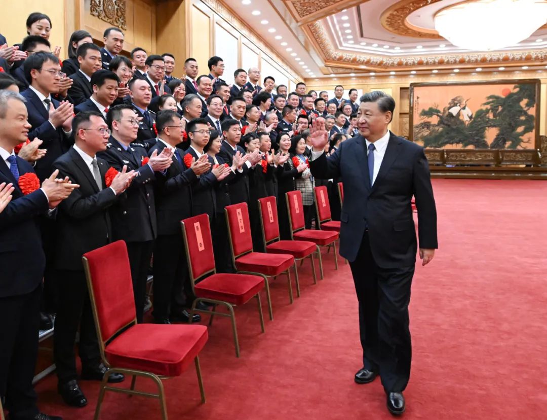 102.jpg