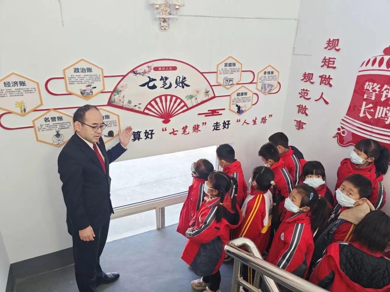 1701313261230623.jpg 1701313261230623.jpg