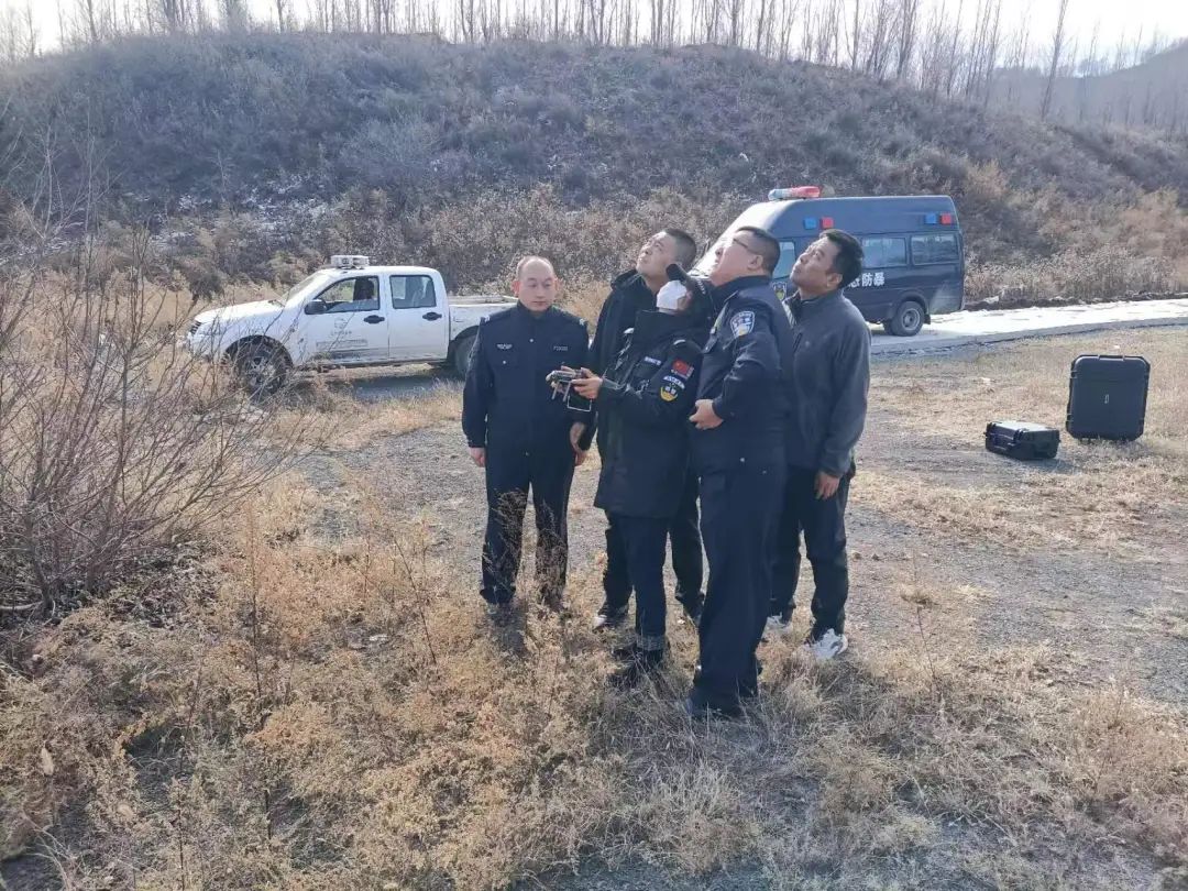 1702265125579062128.jpg 1702265125579062128.jpg