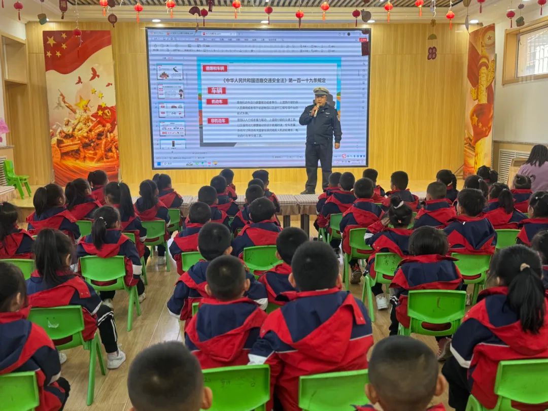 1702265289473070785.jpg 1702265289473070785.jpg