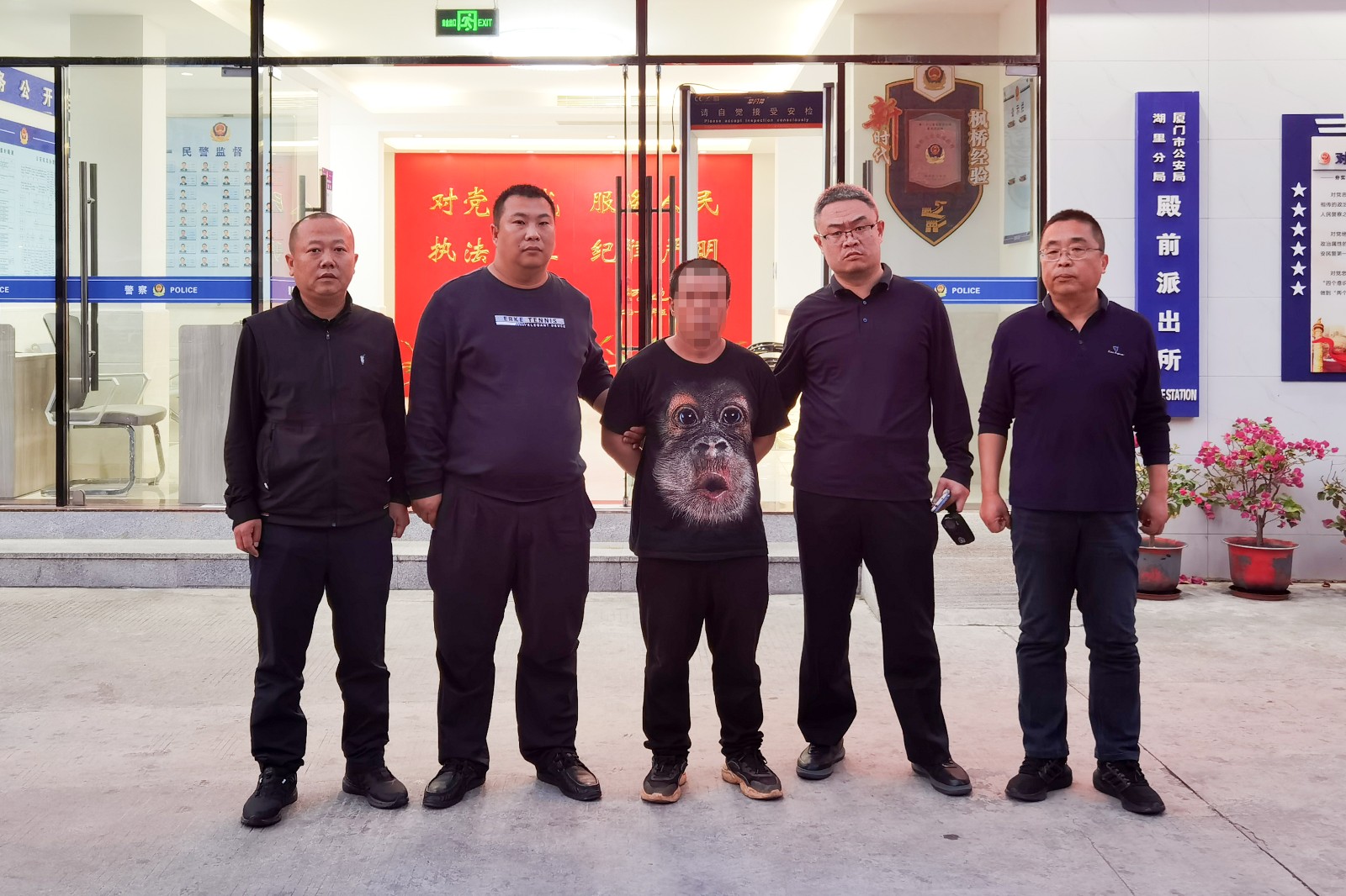 1702288085207081712.jpg 1702288085207081712.jpg