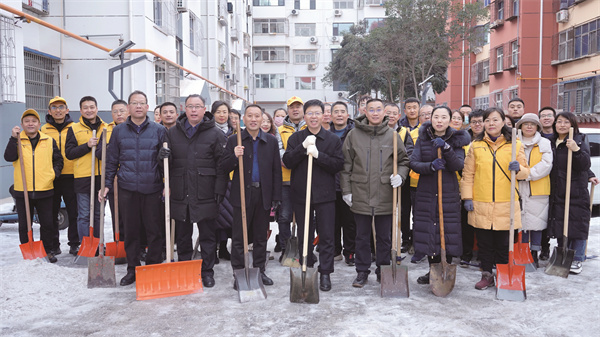 深入基层 为民解忧2.jpg