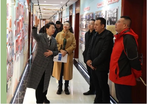 1708913905403099908.png 2.png