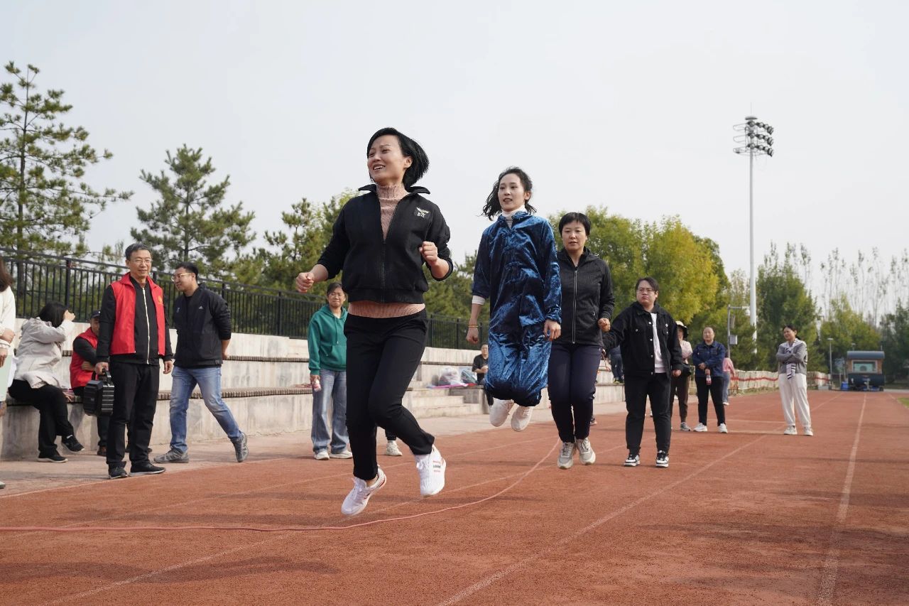 1745224794871054643.jpg 1745224794871054643.jpg