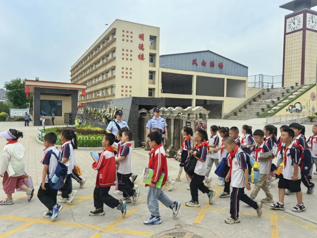 1745466190881014157.jpg 1745466190881014157.jpg