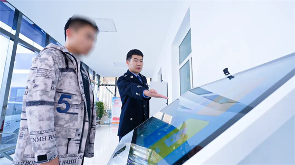 1747018132527017435.jpg 7.jpg