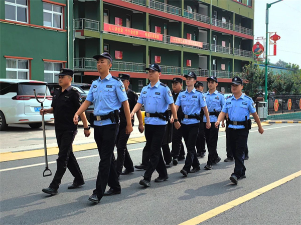 1754387649404000515.jpg 22.jpg