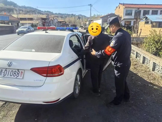 他们这样“点亮”回家路！2.jpg