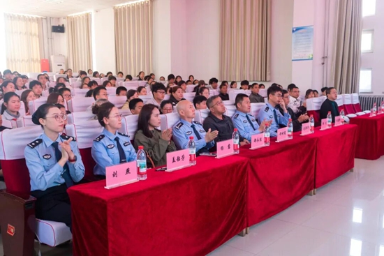 全市首个民警命名护苗工作室落户潞城三中3.jpg